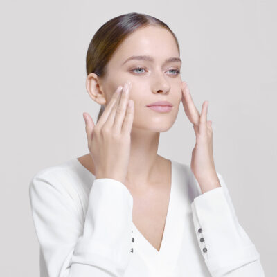 INSTITUT ESTHEDERM CELLULAR WATER hydratačný gél s bunkovou vodou 50 ml – Obrázok 4