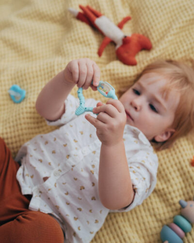 CURAPROX Baby Hryzadlo ružové 1 ks – Obrázok 5