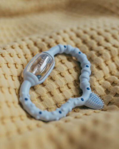 CURAPROX Baby Hryzadlo modré 1 ks – Obrázok 3