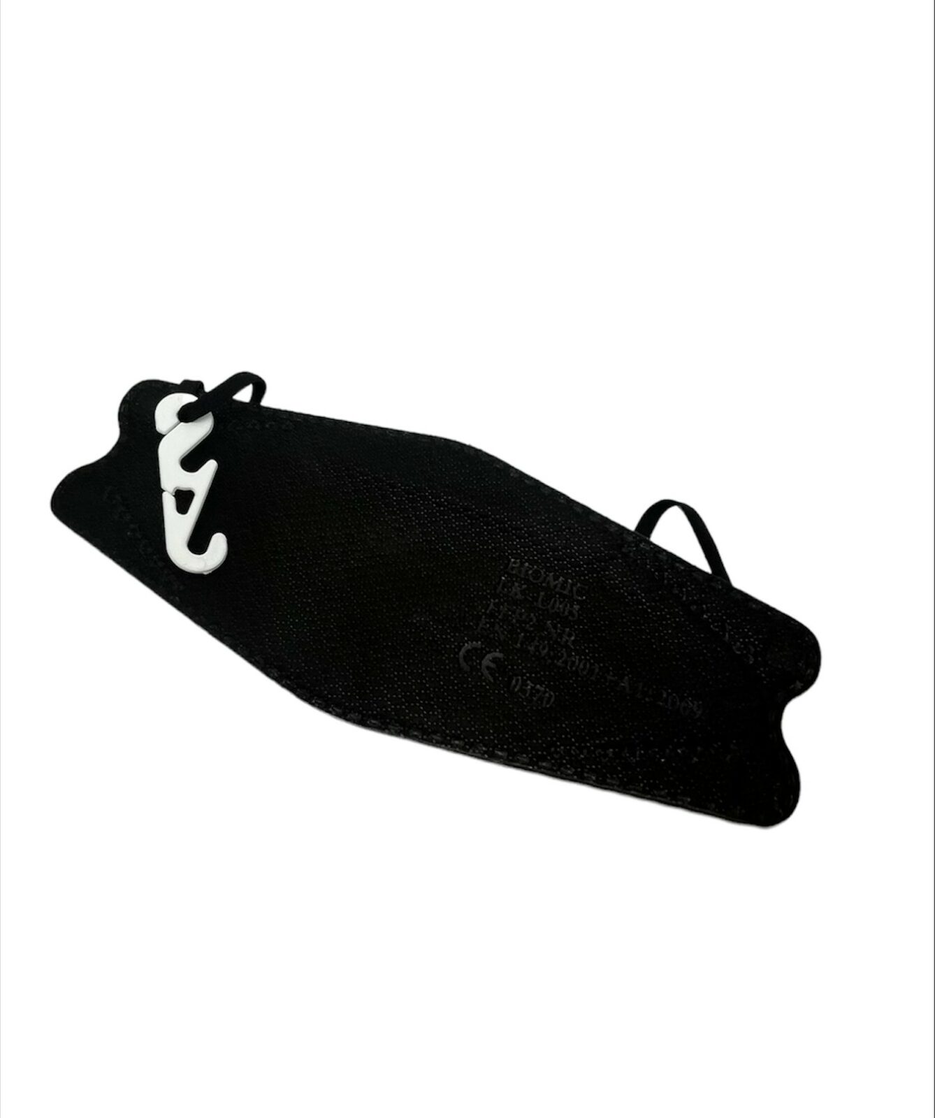 BIOMIC MEDICAL Trojpanelový respirátor FFP2 ČIERNY 1 ks – Obrázok 1