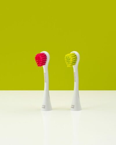 CURAPROX HYDROSONIC SENSITIVE náhradná hlavica, magenta + zelená 2 ks – Obrázok 2